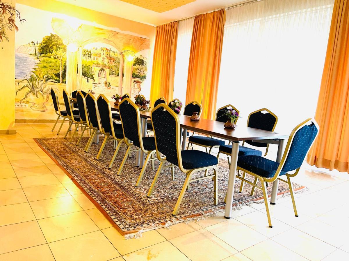 Pension Waldau Kassel Buitenkant foto